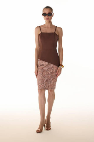 Conjunto Top Alfaiataria e Saia Renda - Marrom
